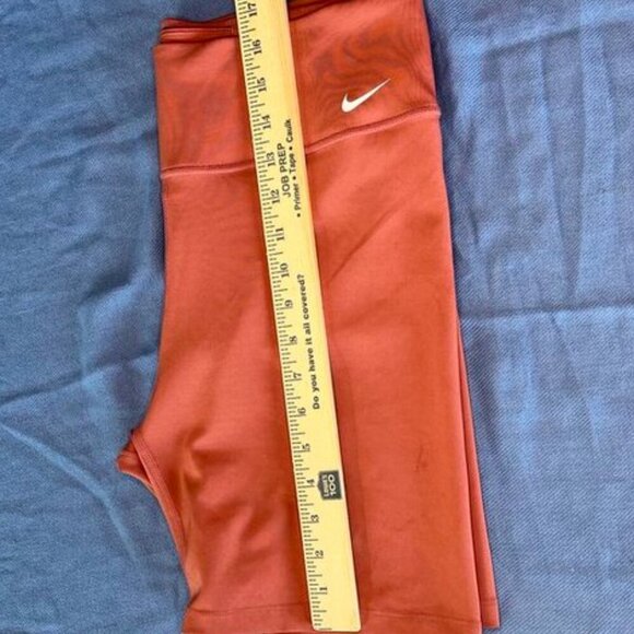 Nike Dri-FIT Women’s Shorts – Size XL - Picture 4 of 4